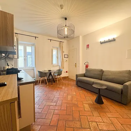 Montevecchio Boutique * Rome