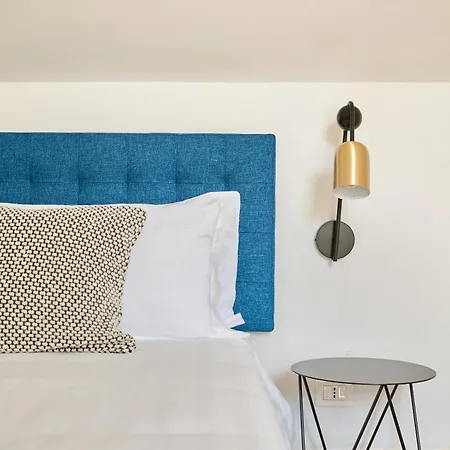 Montevecchio Boutique * רומא