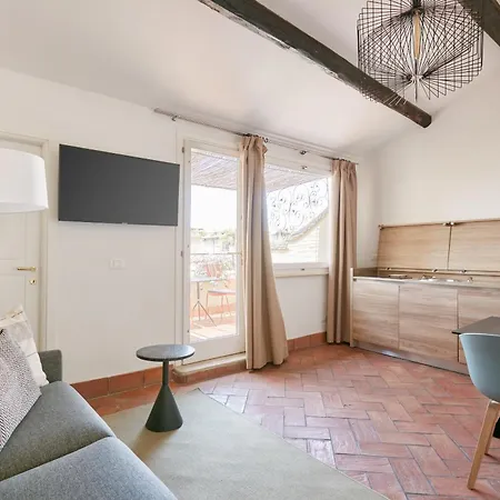 Montevecchio Boutique Lägenhet